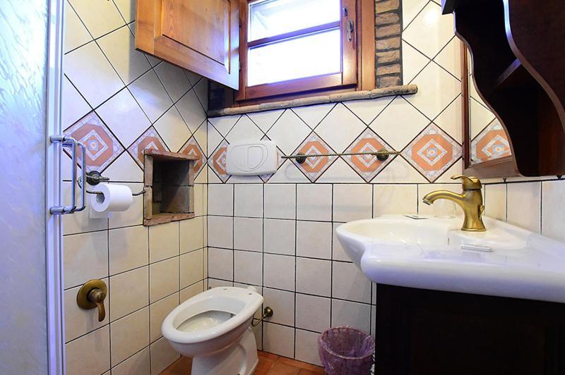 ナルニ Il Collicelloヴィラ 部屋 写真